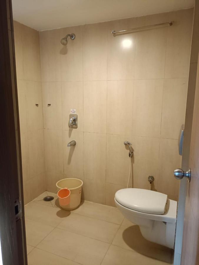 Hotel A P Kojambuttúr Kültér fotó